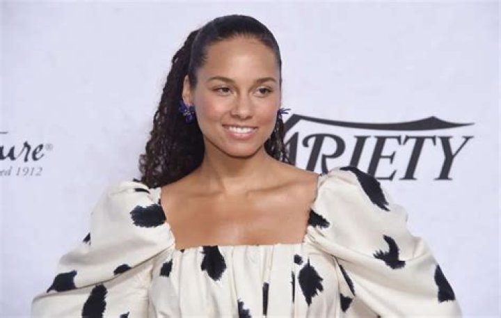 Alicia Keys Height, Weight, Measurements, Bra Size, Shoe Size