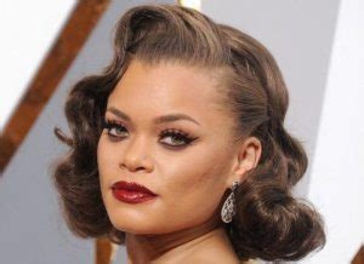 Andra Day Height, Weight, Measurements, Bra Size, Shoe Size