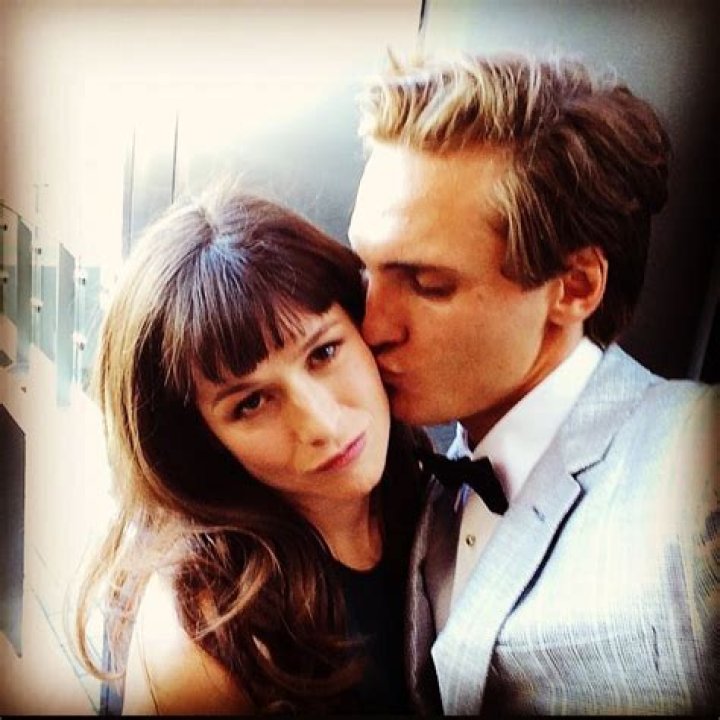 Eamon Farren Relationship, Net Worth, Movies, Earnings, Age, Height, Wiki-Bio