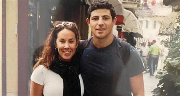 Is Matt Gutman Married? Exploring the Life of the ABC Journalist - SarkariResult