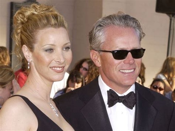 Lisa Kudrow Husband, Married, Net Worth, Age, Kids, Son