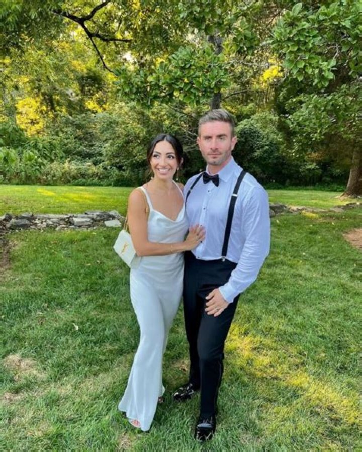 Married, Wife, Age, Height, Career, and Net Worth!