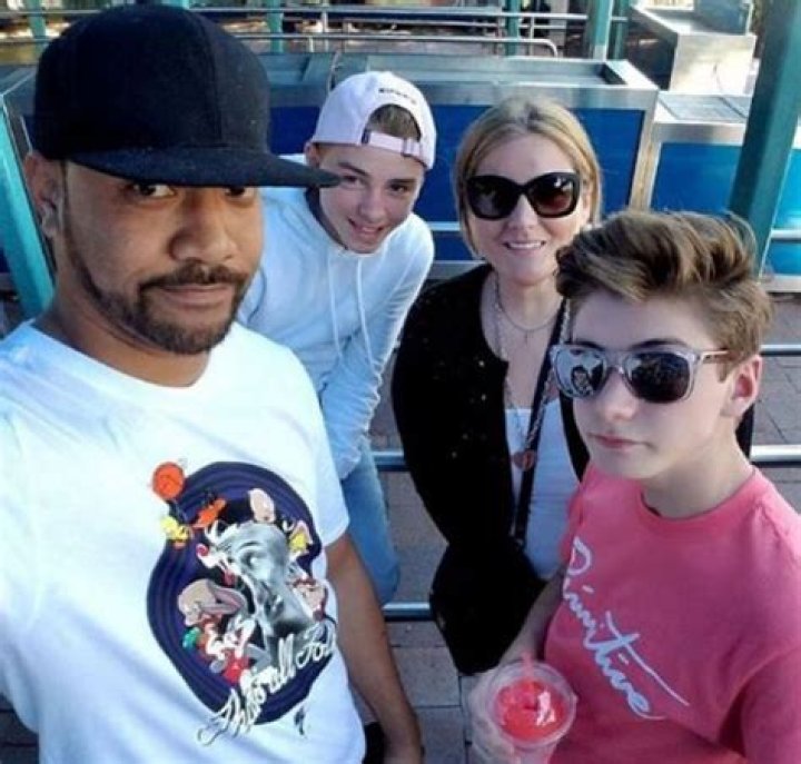 Mikey Tua Wiki, Bio, Girlfriend, Net worth, Age, Height, Parents