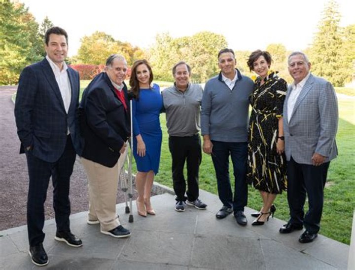 Teresa Priolo Biography - Age, Career, Fox 5, Husband, and Net Worth