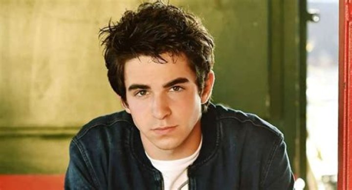 Zachary Gordon Height, Weight, Body Measurements, Shoe Size
